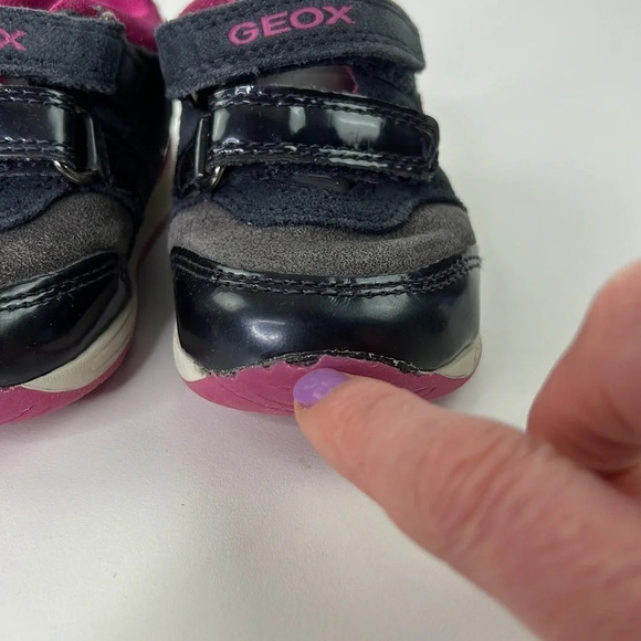 Toddler Girl Geox 5 ½ Running Shoes - Picture 3 of 9